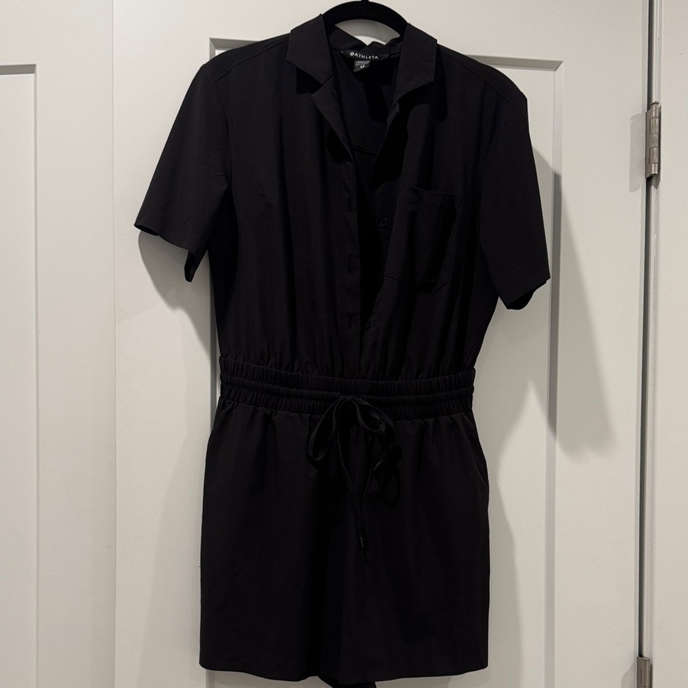 Athleta Avenue Short Sleeve Romper in Black